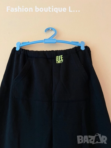 Черен спортен анцунг с паднало дъно тип потур с неонова лента отстрани и на глезените и джоб отпред , снимка 4 - Спортни екипи - 52167290