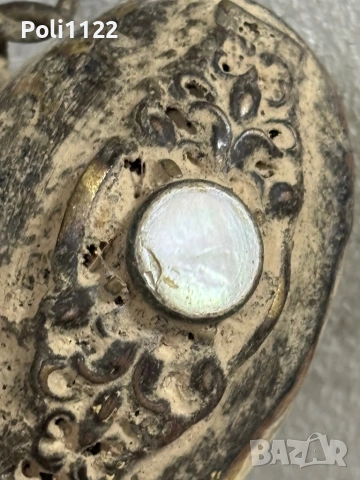 Възрожденски барутник – рог, мед, бронз и седеф, снимка 5 - Антикварни и старинни предмети - 53416668