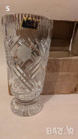Кристална ваза , снимка 2 - Вази - 53327609