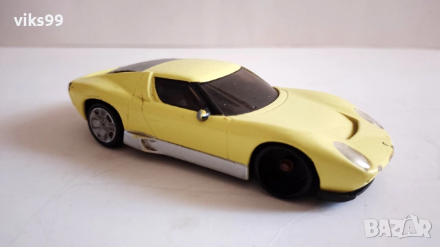 Lamborghini Miura - Mondo Motors - Мащаб 1:43, снимка 5 - Колекции - 53535761