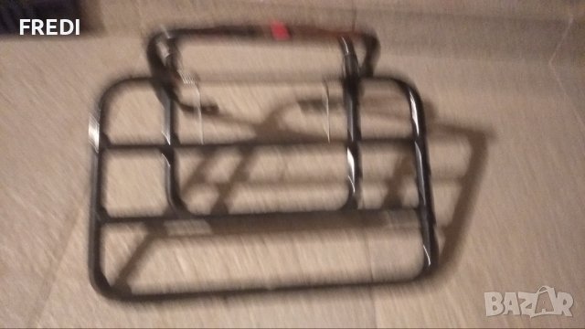 Багажник за мотопед