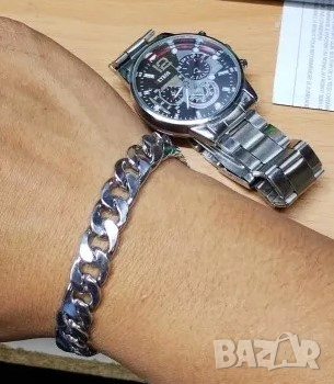 Кварцов часовник с гривна от неръждаема стомана, подарък за него, снимка 2 - Мъжки - 44581585