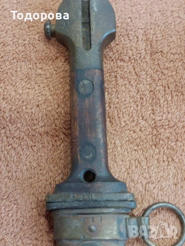 Лот остриета-Югославски щик,нож НКВД,немски окопен нож,румънски кортик,нож вендета, снимка 4 - Антикварни и старинни предмети - 52332650