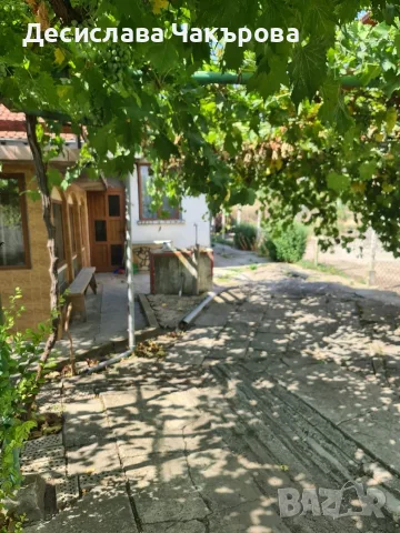    Продава се къща  двор в гр. Игнатиево, снимка 2 - Къщи - 56239830