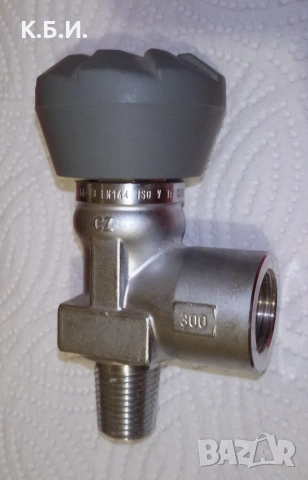 Бутилка за високо налягане на 250 атмосфери работното налягане - 7 литра + зарядна станция ., снимка 7 - Въздушно оръжие - 53780121