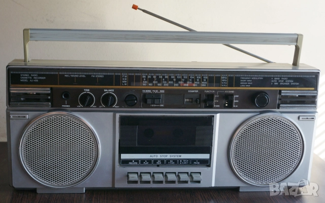 Малък японски касетофон Панасоник!Сервизиран!