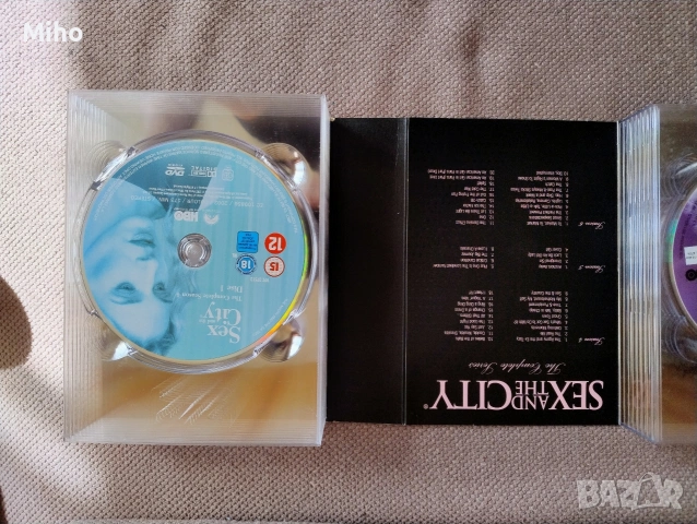 Сексът и Градът 6 сезона ДВД, снимка 2 - DVD филми - 53664124