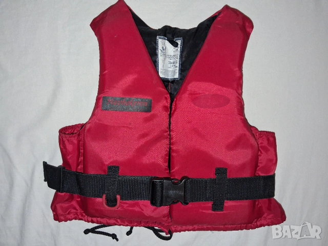Спасителна жилетка Regatta и Baltic - 4 броя 4 размера, снимка 5 - Водни спортове - 45185668