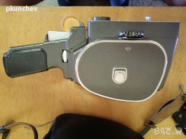 Ретро камера 8мм КВАРЦ М от СССР, снимка 6 - Антикварни и старинни предмети - 41850394
