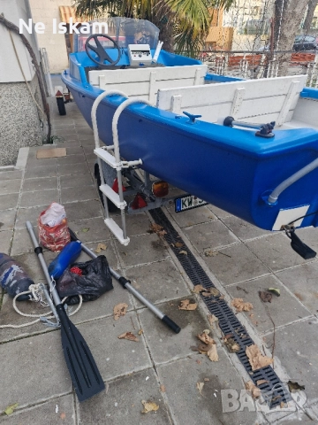 лодка със колесар за разходка и риболов, снимка 4 - Воден транспорт - 52979604