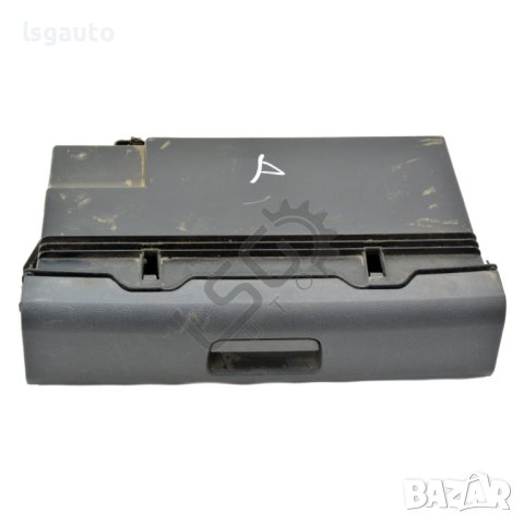 Дясна жабка под предна седалка Volkswagen Touran I 2003-2010 ID:106107