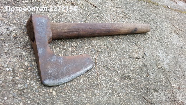 Кована брадва топор тежка, снимка 2 - Антикварни и старинни предмети - 44356936