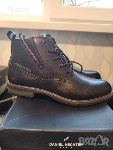 Daniel Hechter 44 номер , снимка 2 - Мъжки боти - 52725106