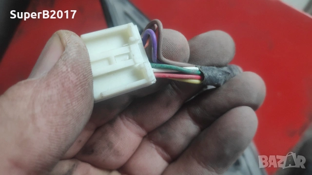 Продавам - оригинално ляво огледало за Тойота Рав 4 2012-2017 със забележка, снимка 7 - Части - 53833834