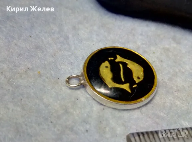 ЗОДИЯ РИБИ АСТРОЛОГИЧЕН СРЕБЪРЕН МЕДАЛЬОН СРЕБРО 900 с ЕМАЙЛ и ЛАК АРТ ПЕНДАНТ 49420, снимка 3 - Колиета, медальони, синджири - 49551522