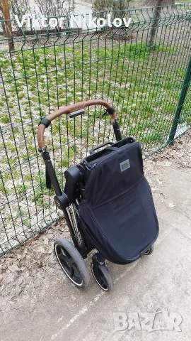 Комплект Cybex Priam 4 летен кош с поставка за чаша/шише и куки за чанта, Пловдив, снимка 7 - Детски колички - 56140270