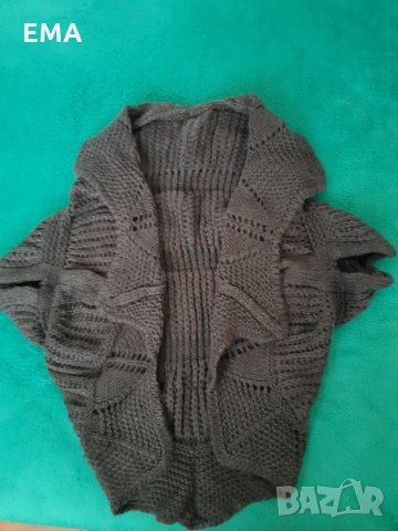 Ефектен дебел топ-жилетка плетиво КЪС модел /с къс ръкав/ с доп.отстъпка ДЕКЕМВРИ, снимка 2 - Жилетки - 34256722