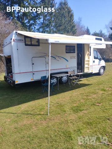 Продавам кемпер Фиат Франкия, снимка 8 - Каравани и кемпери - 53867574
