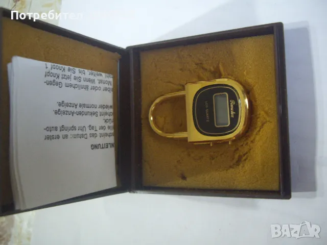 Стар електронен часовник., снимка 2 - Други - 50113326