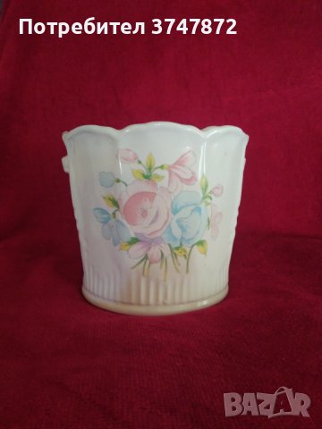 Порцеланова ваза. Япония. маркирана., снимка 3 - Вази - 40886735