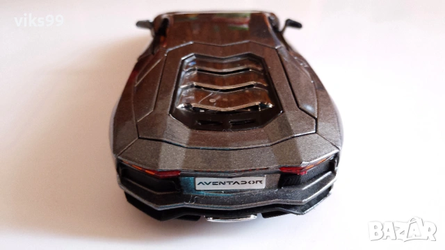 Lamborghini Aventador LP700-4 MAISTO 1:24, снимка 6 - Колекции - 53755282