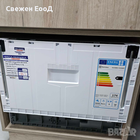 мини съдомиялна за вграждане ELEKTROLUX , снимка 1 - Съдомиялни - 44729942