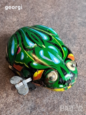 стара механична ламаринена играчка жаба от соца 29/5, снимка 2 - Колекции - 52532115