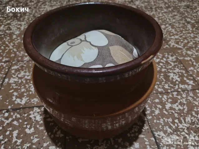 Керамична кашпа саксия ф26 , снимка 3 - Саксии и кашпи - 55879988