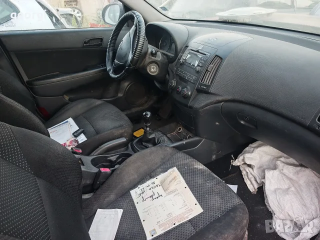Хюндай и30 начасти, снимка 3 - Автомобили и джипове - 55851180