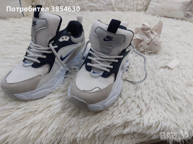 Маратонки Nike