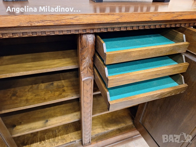 Комод, шкаф, бюфет с богата дърворезба , снимка 8 - Шкафове - 53816984