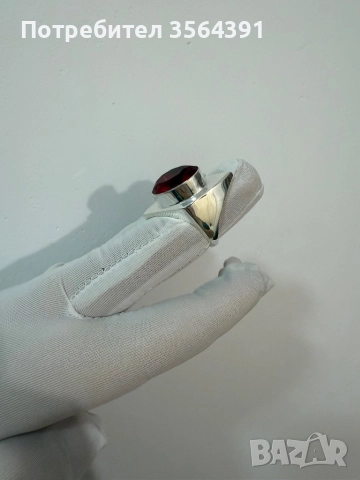 Сребърен пръстен с червен кристал, снимка 5 - Пръстени - 52745444