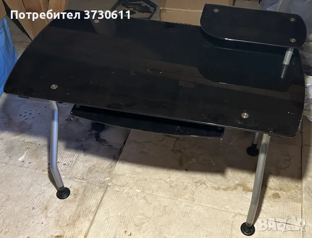 Стъклено бюро с рафтове, снимка 2 - Бюра - 56350899