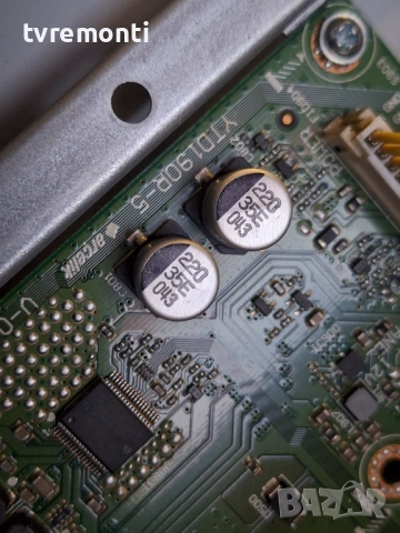 Main AV board YTD190R-5, за 32-инчов телевизор GRUNDING 32GLX6052​, с дисплей LTA320HA02, снимка 2 - Части и Платки - 53218190