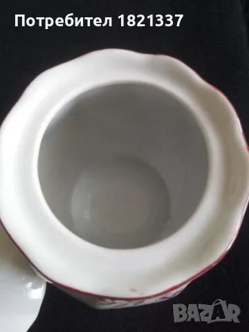 Порцеланова захарница , снимка 4 - Сервизи - 47987640