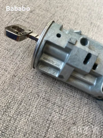 Запалителна ключалка,патрон за Пежо Ситроен , снимка 6 - Части - 47640091