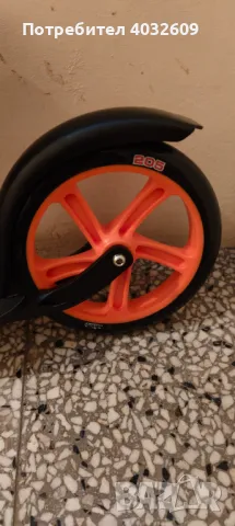 Нова тротинетка Hudora Big Wheel, снимка 5 - Скутери и тротинетки - 50223593