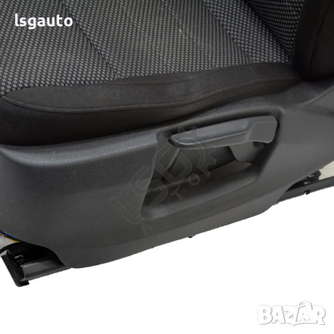 Салон Skoda OCTAVIA III (5E5) 2013-2019 ID:108500, снимка 4 - Части - 41874906