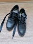 Дамски черни обувки, снимка 1 - Дамски ежедневни обувки - 40047145