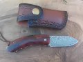 Японски сгъваем ловен нож DAMASKUS X10 с калъф от телешки бланк, снимка 2