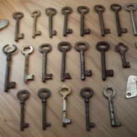 Стари ключове, снимка 2 - Антикварни и старинни предмети - 34579934