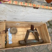 Стар, дървен сандък - за реставрация., снимка 12 - Антикварни и старинни предмети - 42273774