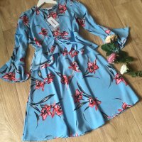 Синя разкроена рокля до коляното с флорални мотиви, на цветя, остро деколте M M/L, снимка 4 - Рокли - 40750354