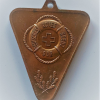 Медал Червен кръст ГДР, снимка 2 - Антикварни и старинни предмети - 36159133