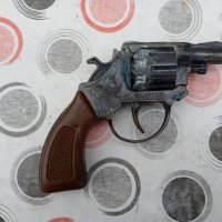 Стар метален пистолет , снимка 2 - Други ценни предмети - 39318947