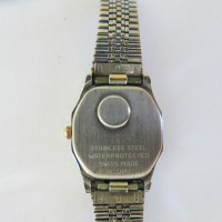 Рядък ретро часовник BWC Swiss Flatline II Quartz 153008, унисекс, снимка 6 - Мъжки - 44685540