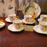 Royal Family–Авторска Италианска Керамика, Сервиз 6 чашки+6 чинийки., снимка 2 - Сервизи - 36333558