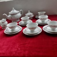 Разкошен порцеланов сервиз за чай -Полша- пълен комплект, снимка 3 - Антикварни и старинни предмети - 35882439