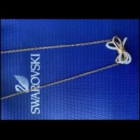 Колие Swarovski, снимка 3 - Бижутерийни комплекти - 44312762