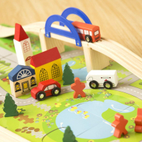 3975 Дървената играчка - комплект с колички с писта за игра, снимка 11 - Коли, камиони, мотори, писти - 44612693